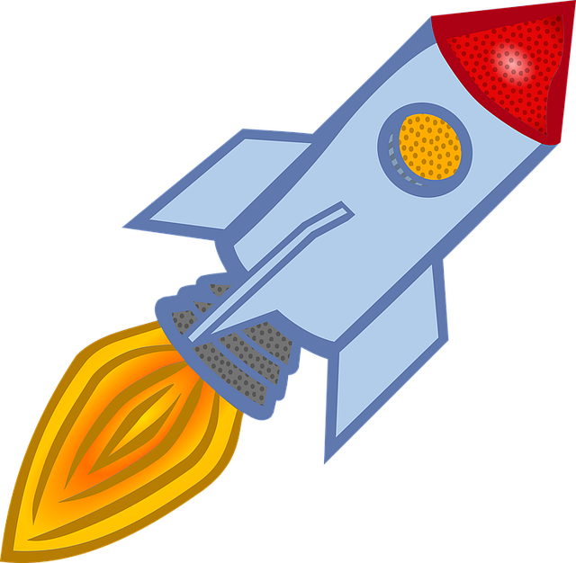 Rocket Clipart Colour (640x626)